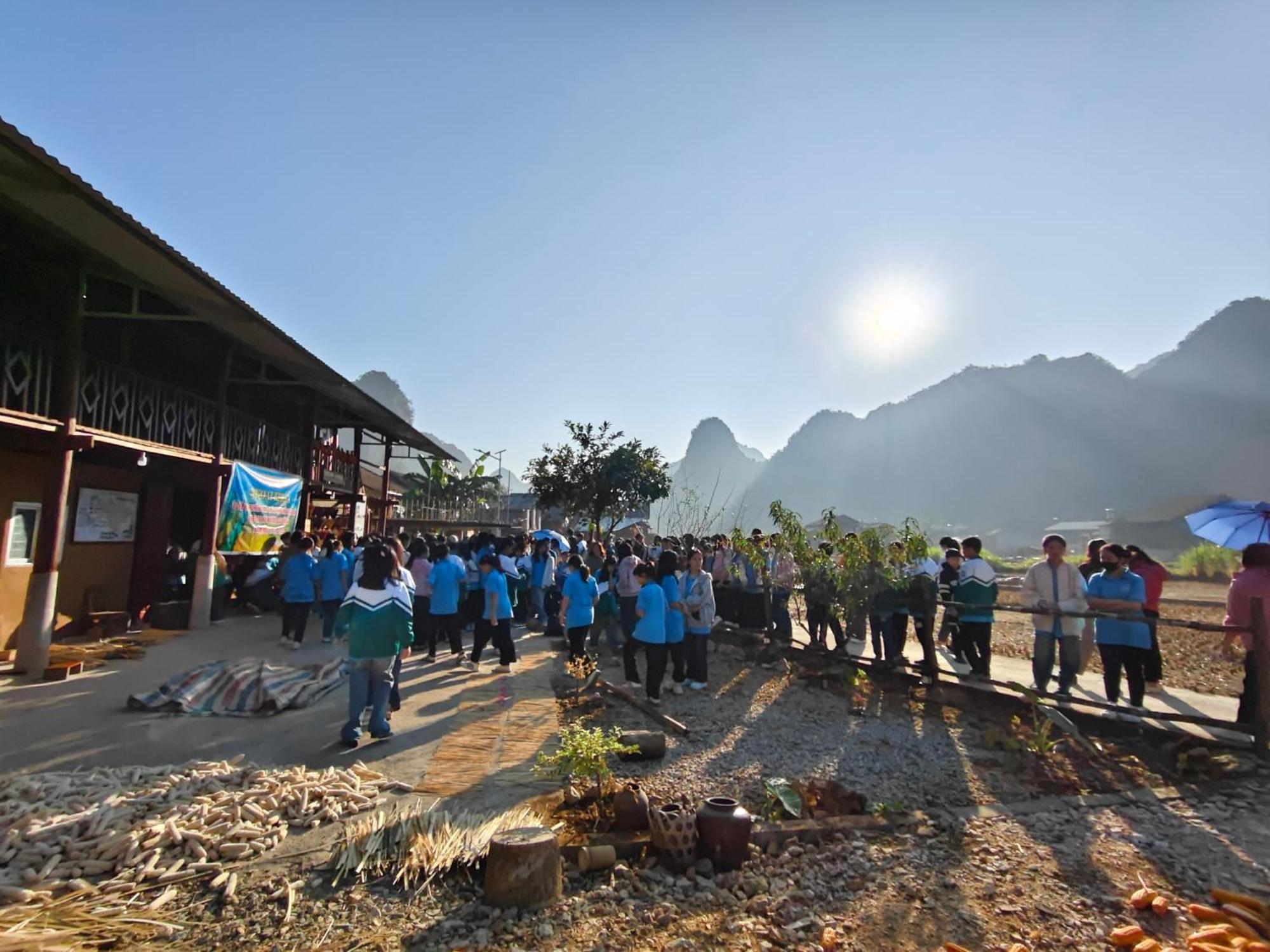Nung An Homestay Quang Uyen Экстерьер фото